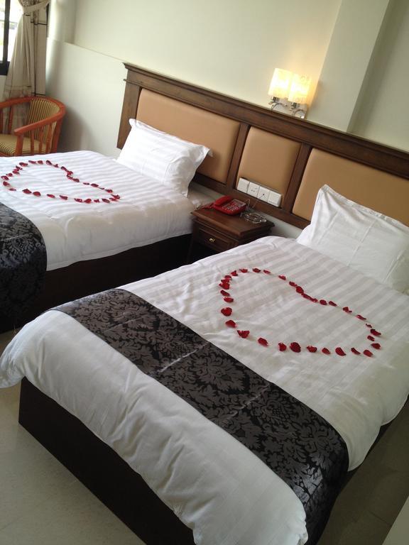 Hotel Myitkyina Phòng bức ảnh
