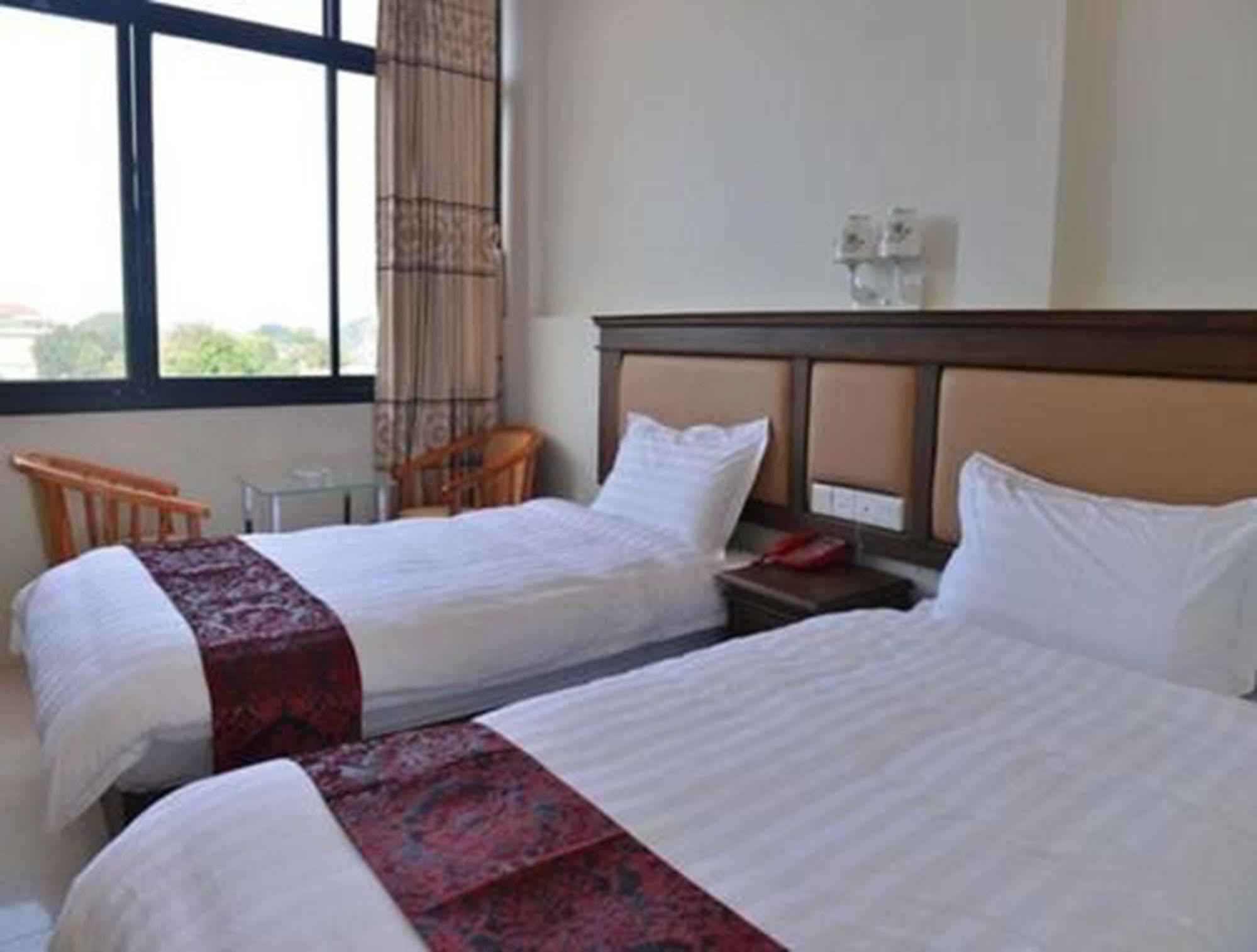 Hotel Myitkyina Ngoại thất bức ảnh